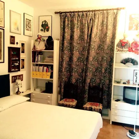 Charming In Pacengo, Garden View, 60 Sqm *