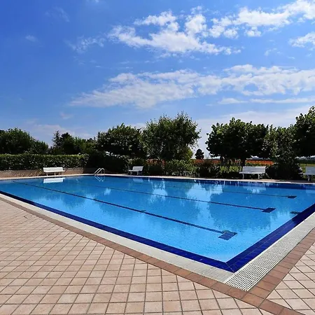 Charming In Pacengo, Garden View, 60 Sqm Διαμέρισμα Pacengo Di Lazise