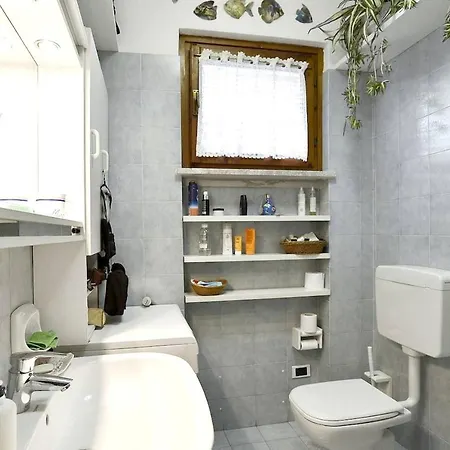 Apartmán Charming In Pacengo, Garden View, 60 Sqm *