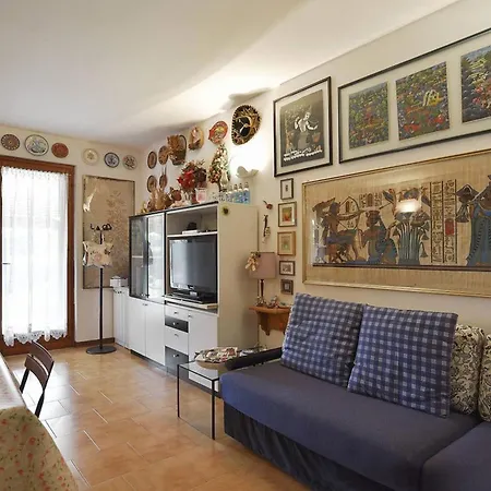 Charming In Pacengo, Garden View, 60 Sqm * Pacengo Di Lazise