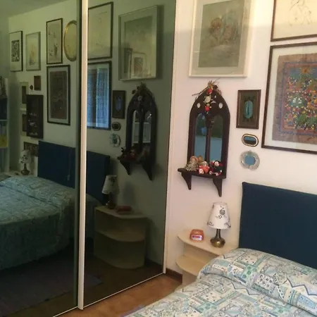 Apartment Charming In Pacengo, Garden View, 60 Sqm
