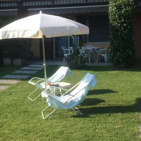 Charming In Pacengo, Garden View, 60 Sqm Apartment Pacengo Di Lazise