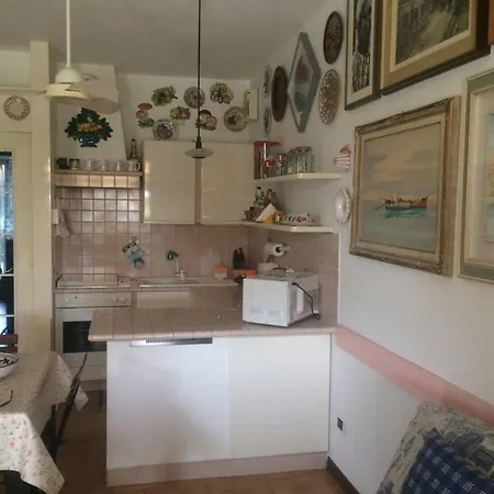 Charming In Pacengo, Garden View, 60 Sqm Pacengo Di Lazise