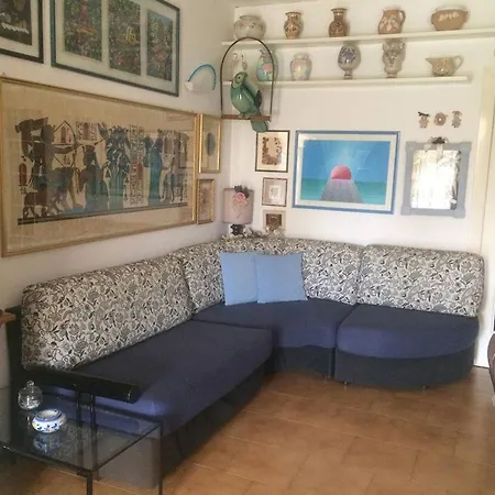 Charming In Pacengo, Garden View, 60 Sqm Apartment