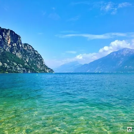 Apartment Charming In Pacengo, Garden View, 60 Sqm Pacengo Di Lazise
